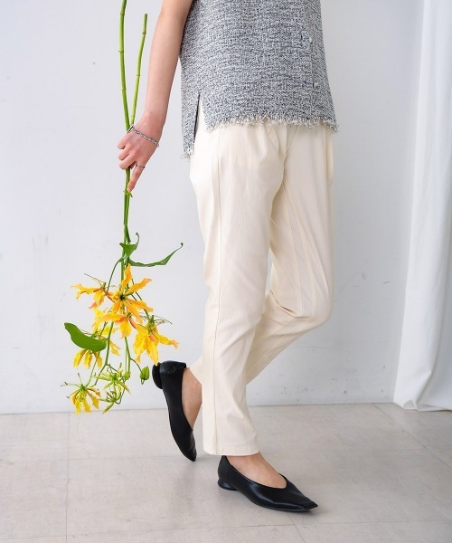 Bou Jeloud（ブージュルード）の「【34-42サイズ展開あり】　UV/接触冷感　HAKIYASEパンツ（その他パンツ・レディース・オフホワイト/ブルー/カーキ/ブラック/イエロー/インディゴブルー/ベージュ・36/38/34/40/42）」の13枚目の写真