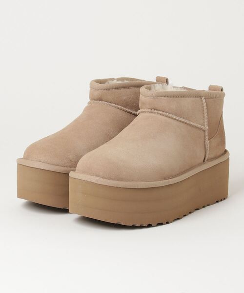 UGG（アグ）の「W CLASSIC ULTRA MINI PLATFORM　1135092（ブーツ・レディース・ベージュ・6/8/5/7/9）」の11枚目の写真