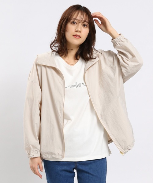 GLOBAL WORK Smile Seed Store（グローバルワーク スマイルシードストア）の「撥水UVライトフードブルゾン/100830（ブルゾン・レディース・ベージュ/ブラック/カーキ/アイボリー・SMALL/X-LARGE/MEDIUM/LARGE）」の2枚目の写真