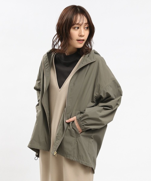 GLOBAL WORK Smile Seed Store（グローバルワーク スマイルシードストア）の「撥水UVライトフードブルゾン/100830（ブルゾン・レディース・ベージュ/ブラック/カーキ/アイボリー・SMALL/X-LARGE/MEDIUM/LARGE）」の11枚目の写真