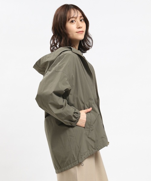 GLOBAL WORK Smile Seed Store（グローバルワーク スマイルシードストア）の「撥水UVライトフードブルゾン/100830（ブルゾン・レディース・ベージュ/ブラック/カーキ/アイボリー・SMALL/X-LARGE/MEDIUM/LARGE）」の12枚目の写真