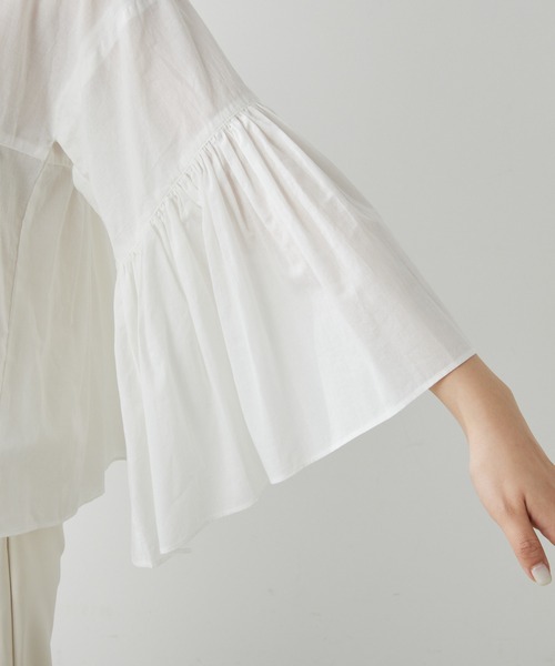 Whim Gazette THE PAUSEギャザーフレアVネックブラウス THE PAUSE