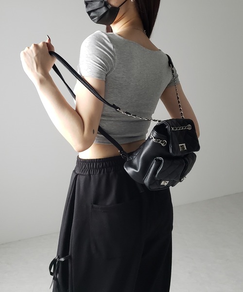 me+em select（ミームセレクト）の「※※【 カップ付き 】スクエアネックショートちびＴシャツ（Tシャツ/カットソー・レディース・ホワイト/グレー/ブラック・FREE）」の21枚目の写真