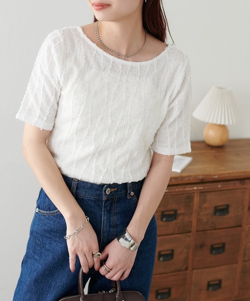 DISCOAT(ディスコート)の「【WEB限定】ジャガードバックオープン半袖Tシャツ(Tシャツ/カットソー・レディース・アイボリー/ブラック/ホワイト/グリーン系その他・MEDIUM)」の5枚目の写真