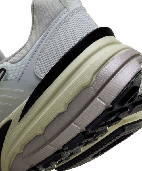 NIKE（ナイキ）の「NIKE V2K RUN HJ4497-100（スニーカー・メンズ・シルバー・26.5cm/27cm/27.5cm/28cm）」の10枚目の写真