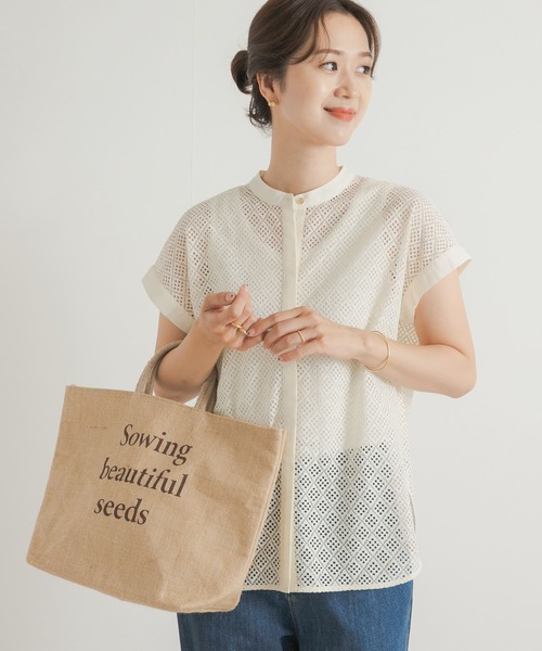 URBAN RESEARCH DOORS（アーバンリサーチドアーズ）の「幾何学レースブラウス（シャツ/ブラウス・レディース・アイボリー/ブラウン・MEDIUM）」の3枚目の写真