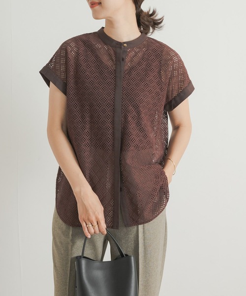 URBAN RESEARCH DOORS（アーバンリサーチドアーズ）の「幾何学レースブラウス（シャツ/ブラウス・レディース・アイボリー/ブラウン・MEDIUM）」の13枚目の写真