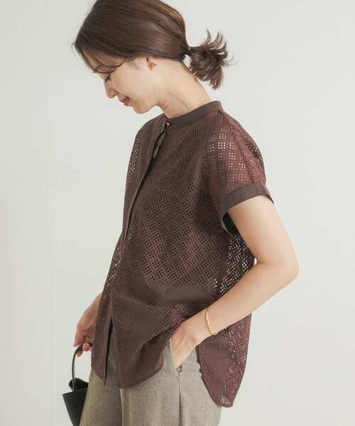 URBAN RESEARCH DOORS（アーバンリサーチドアーズ）の「幾何学レースブラウス（シャツ/ブラウス・レディース・アイボリー/ブラウン・MEDIUM）」の14枚目の写真