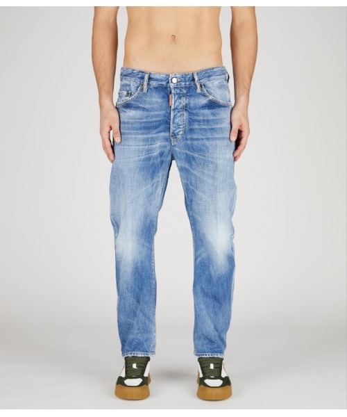 DSQUARED2（ディースクエアード）の「LIGHT VINTAGE WASH BRO JEANS /0242（デニムパンツ・メンズ・インディゴブルー・44/46/48/50）」の4枚目の写真