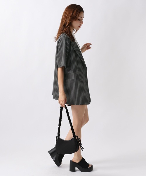 FOREVER 21（フォーエバー トゥエンティーワン）の「【2024SS】ピンストライプジャケット（テーラードジャケット・レディース・ネイビー/グレー・FREE）」の19枚目の写真