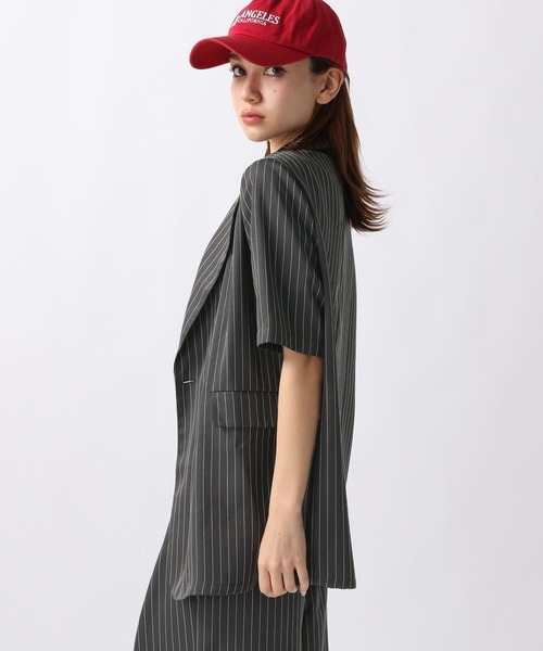 FOREVER 21（フォーエバー トゥエンティーワン）の「【2024SS】ピンストライプジャケット（テーラードジャケット・レディース・ネイビー/グレー・FREE）」の17枚目の写真