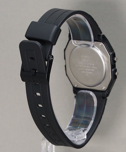 CASIO（カシオ）の「CASIO CLASSIC / F-91WB-1AJF（デジタル腕時計・メンズ・ブラック・FREE）」の7枚目の写真
