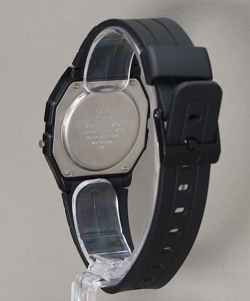 CASIO（カシオ）の「CASIO CLASSIC / F-91WB-1AJF（デジタル腕時計・メンズ・ブラック・FREE）」の6枚目の写真
