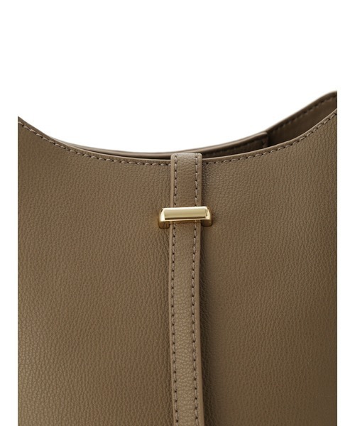 SNIDEL（スナイデル）の「パッドロックトートバッグ（トートバッグ・レディース・ブラック/ベージュ/モカ・FREE）」の11枚目の写真