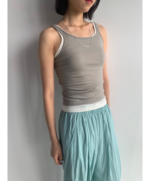 Didot.showroom（ディドット ショールーム）の「【DIDOT.】伸縮性抜群！スクエアレイヤードタンク（タンクトップ・レディース・ブラック/アイボリー/ヘザーグレー/ラベンダー/グレイッシュベージュ・FREE）」の19枚目の写真