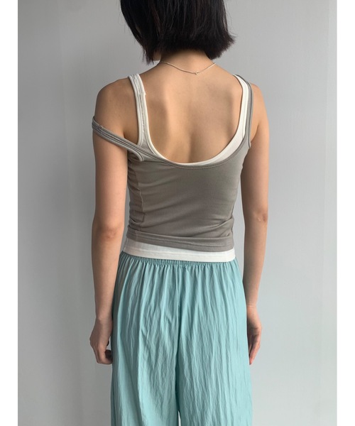 Didot.showroom（ディドット ショールーム）の「【DIDOT.】伸縮性抜群！スクエアレイヤードタンク（タンクトップ・レディース・ブラック/アイボリー/ヘザーグレー/ラベンダー/グレイッシュベージュ・FREE）」の21枚目の写真