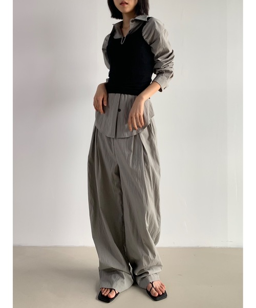 Didot.showroom（ディドット ショールーム）の「【DIDOT.】伸縮性抜群！スクエアレイヤードタンク（タンクトップ・レディース・ブラック/アイボリー/ヘザーグレー/ラベンダー/グレイッシュベージュ・FREE）」の10枚目の写真