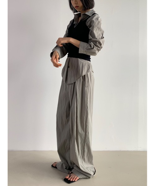 Didot.showroom（ディドット ショールーム）の「【DIDOT.】伸縮性抜群！スクエアレイヤードタンク（タンクトップ・レディース・ブラック/アイボリー/ヘザーグレー/ラベンダー/グレイッシュベージュ・FREE）」の11枚目の写真