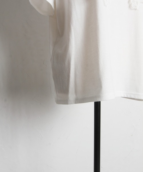 tocco closet(トッコ クローゼット)の「【ZOZO限定】レースカラーTシャツ(Tシャツ/カットソー・レディース・オフホワイト/ブラック・M)」の5枚目の写真