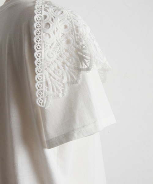 tocco closet(トッコ クローゼット)の「【ZOZO限定】レースカラーTシャツ(Tシャツ/カットソー・レディース・オフホワイト/ブラック・M)」の4枚目の写真