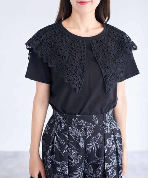 tocco closet(トッコ クローゼット)の「【ZOZO限定】レースカラーTシャツ(Tシャツ/カットソー・レディース・オフホワイト/ブラック・M)」の17枚目の写真