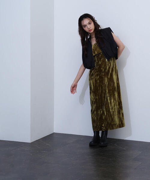 NATURAL BEAUTY BASIC(ナチュラルビューティーベーシック)の「◇ベロアナローキャミワンピース(ワンピース・レディース・ブラウン/オリーブ・MEDIUM)」の13枚目の写真