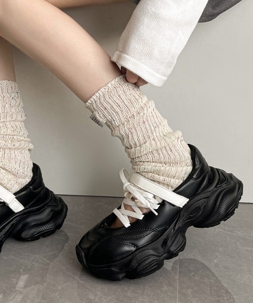 Shoes in Closet（シューズインクローゼット）の「軽量厚底 ボリューミー ストレッチ シューレース メリージェーン スニーカー 938（スニーカー・レディース・ブラック/ブラック×ホワイト・LL/M/XS/S/L）」の8枚目の写真