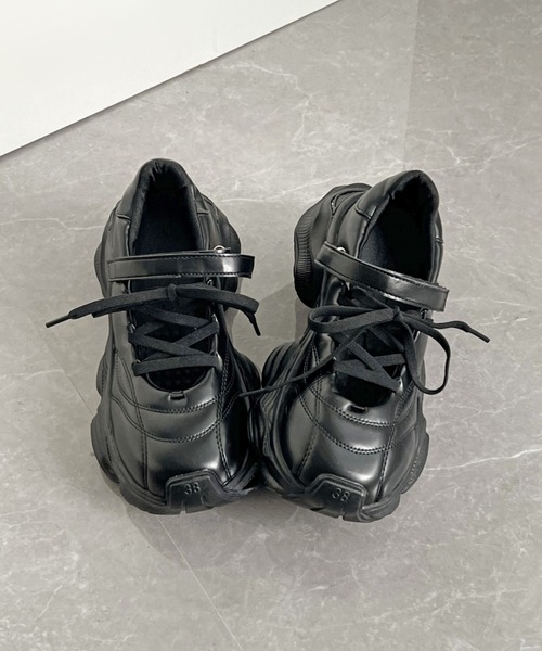 Shoes in Closet（シューズインクローゼット）の「軽量厚底 ボリューミー ストレッチ シューレース メリージェーン スニーカー 938（スニーカー・レディース・ブラック/ブラック×ホワイト・LL/M/XS/S/L）」の19枚目の写真