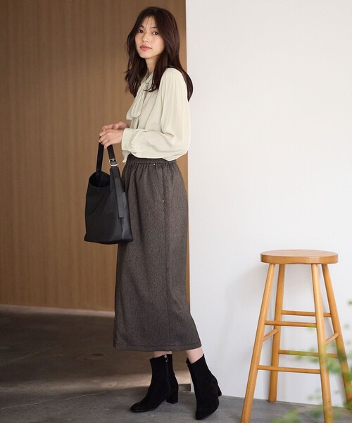 ANY（エニィ）の「【ウエストゴム】クラシカルツイードタイトスカート（スカート・レディース・ネイビー系/ダークブラウン系・1/2/3）」の7枚目の写真