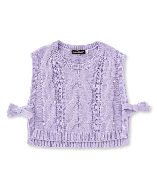 BeBe(ベベ)の「ケーブル編みサイドリボンニットベスト(100~150cm)(ベスト・キッズ・パープル・150cm/120cm/110cm/140cm/130cm/100cm)」の5枚目の写真