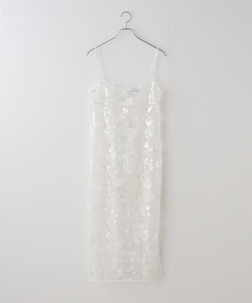 BAUM UND PFERDGARTEN（バウムウンドヘルガーデン）の「【BAUM UND PFERDGARTEN/バウムウンドヘルガーデン】Sequins キャミドレス（ワンピース・レディース・ホワイト・36）」の13枚目の写真