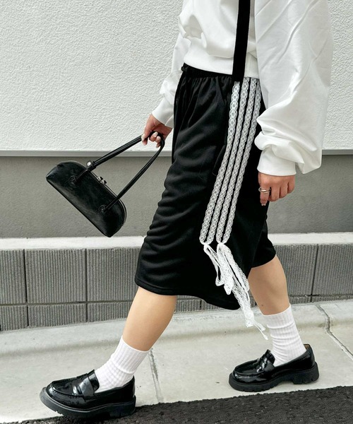 frunco(フランコ)の「サイドラインハーフジャージパンツ(その他パンツ・レディース・ブラック/グレー・MEDIUM)」の21枚目の写真