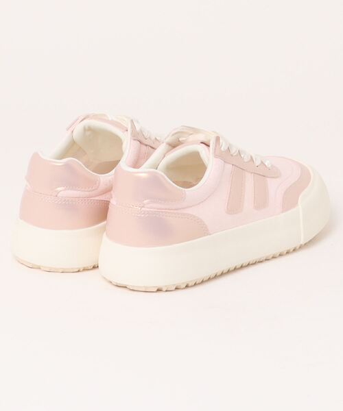 shoes365(シューズスリーシックスファイヴ)の「【shoes365】異素材パッチワークデザインスニーカー(スニーカー・レディース・グリーン/ピンク/オフホワイト・22.5cm/23.0cm/23.5cm/24.0cm/24.5cm/25.0cm)」の4枚目の写真