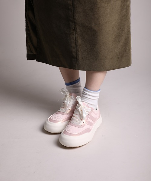 shoes365(シューズスリーシックスファイヴ)の「【shoes365】異素材パッチワークデザインスニーカー(スニーカー・レディース・グリーン/ピンク/オフホワイト・22.5cm/23.0cm/23.5cm/24.0cm/24.5cm/25.0cm)」の17枚目の写真