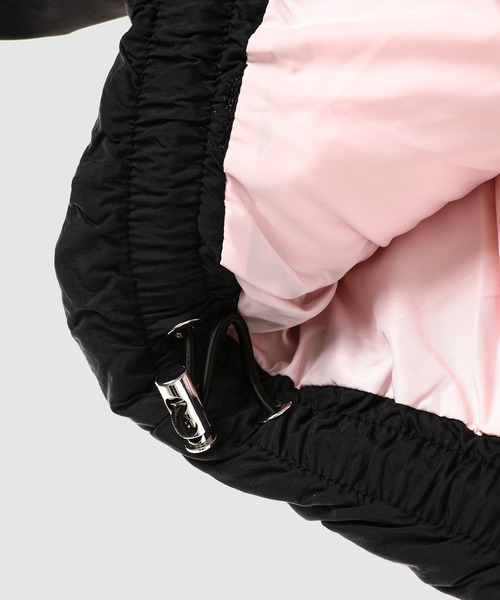 GANNI（ガニー）の「Nylon Tech Puffer Short Jacket（ダウンジャケット/コート・レディース・ブラック・34/36/38）」の9枚目の写真