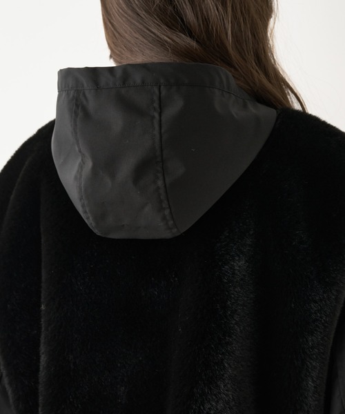 MICA&DEAL（マイカ＆ディール）の「フーデットファードッキングコート（ブルゾン・レディース・ライトベージュ/カーキ/ブラック・FREE）」の21枚目の写真