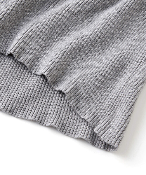 BeBe（ベベ）の「ラメニットリブタートルネック(100~150cm)（ニット/セーター・キッズ・ブラック/グレー・110cm/120cm/100cm/130cm/140cm/150cm）」の15枚目の写真