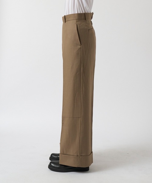 TANAKA（タナカ）の「【TANAKA / タナカ】THE WORK TROUSERS COYOTE（その他パンツ・メンズ・グレイッシュベージュ・28inch/30inch/32inch）」の4枚目の写真