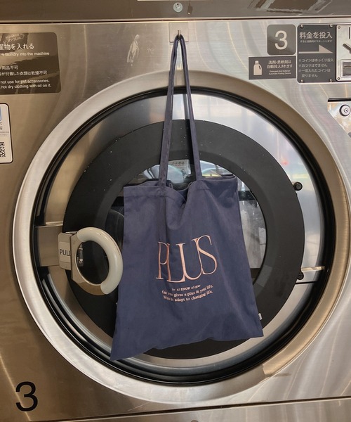 AS KNOW AS plus（アズノゥアズプラス）の「AS KNOW AS plus 刺繍ロゴ カラートートバッグ（トートバッグ・レディース・アイボリー/ブルー/チャコール/イエロー/ピンク/アイボリー系/ブラック系/ブルー系/グリーン系/ピンク系・FREE）」の7枚目の写真