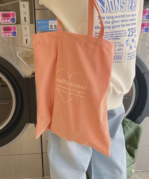 AS KNOW AS plus（アズノゥアズプラス）の「AS KNOW AS plus 刺繍ロゴ カラートートバッグ（トートバッグ・レディース・アイボリー/ブルー/チャコール/イエロー/ピンク/アイボリー系/ブラック系/ブルー系/グリーン系/ピンク系・FREE）」の14枚目の写真