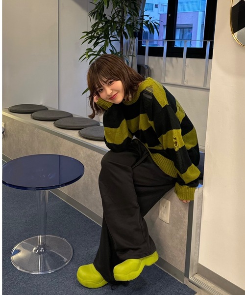 shesame（シーセム）の「sheer border Knit（ニット/セーター・レディース・ブラック/グレー/ネイビー/チャコール/ブラウン・MEDIUM/LARGE）」の11枚目の写真