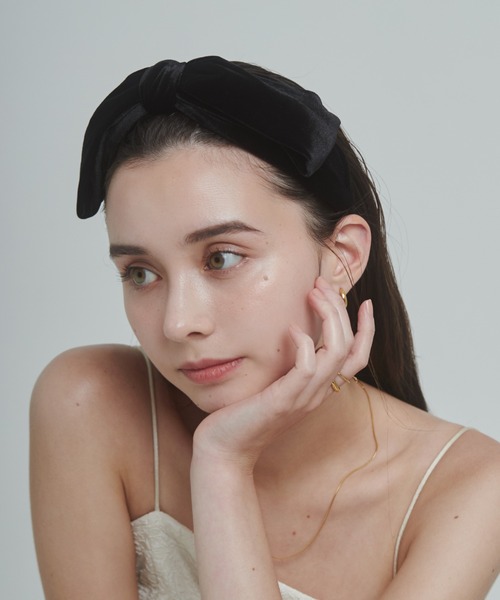 ciite'（シーテ）の「フレンチベロア カチューシャ（カチューシャ・レディース・ブラック・FREE）」の6枚目の写真