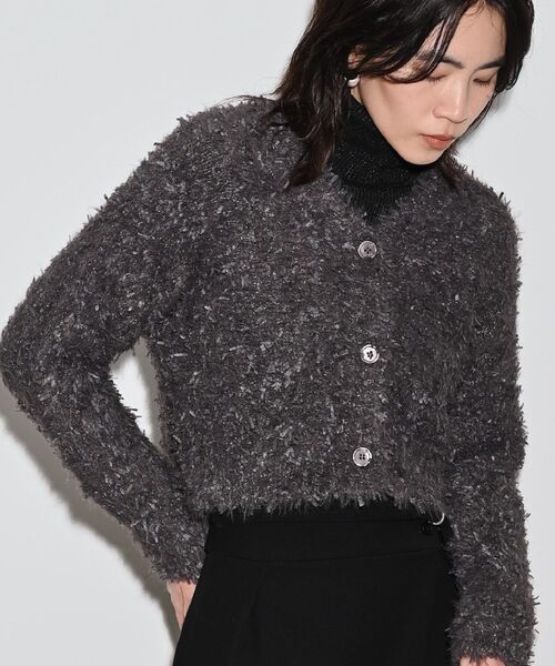 GALLEST（ギャレスト）の「フェザーヤーンカーディガン（カーディガン/ボレロ・レディース・ダークグレー/グリーン/オフホワイト・38）」の13枚目の写真