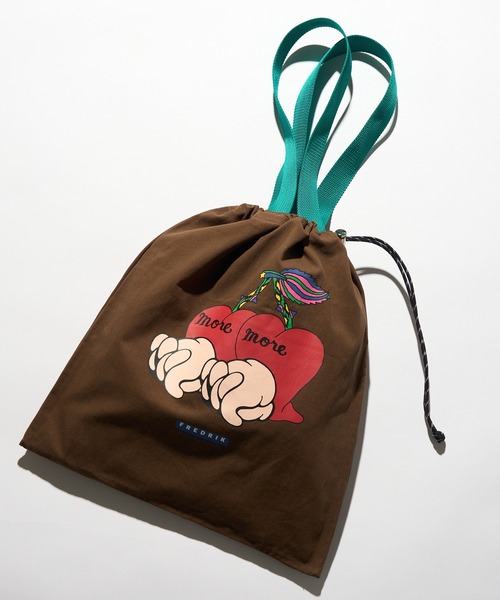 FREDRIK PACKERS(フレドリックパッカーズ)の「【FREDRIK PACKERS】FREDRIK ≪別注コラボレーション≫MASAMI YANAGIDA キャンバストート M(トートバッグ・レディース・ブラウン/ライトグレー/グリーン/ホワイト/パープル/ブルー/グレー/ブラック/アイボリー・FREE)」の6枚目の写真