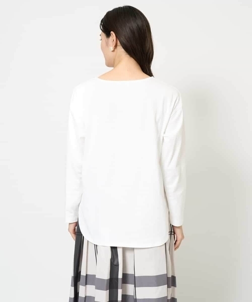 a.v.v(アーヴェヴェ)の「ハンドレター調ロゴ刺繍ロンT(Tシャツ/カットソー・レディース・グレー系その他/ホワイト・34/36/38/40/42)」の17枚目の写真