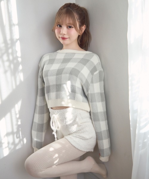 TITTY&CO.(ティティーアンドコー)の「チェック柄マシュマロニット(ルームウェア/パジャマ・レディース・ライトグレー/グレー/ベージュ/パープル・FREE)」の3枚目の写真