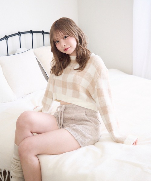 TITTY&CO.(ティティーアンドコー)の「チェック柄マシュマロニット(ルームウェア/パジャマ・レディース・ライトグレー/グレー/ベージュ/パープル・FREE)」の8枚目の写真