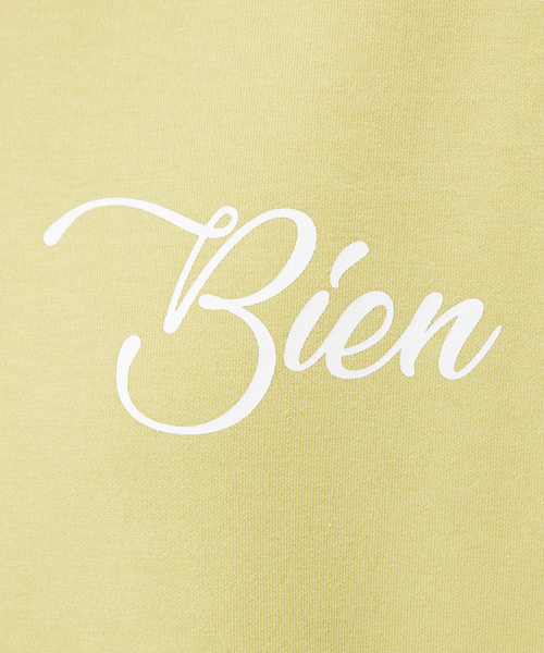 abahouse mavie(アバハウスマヴィ)の「シルキーダンボールスウェットロゴプルオーバー/トレーナー/春服(スウェット・レディース・チャコールグレー/オフホワイト/イエロー/アイボリー/グレー系その他/スミクロ・フリー)」の20枚目の写真