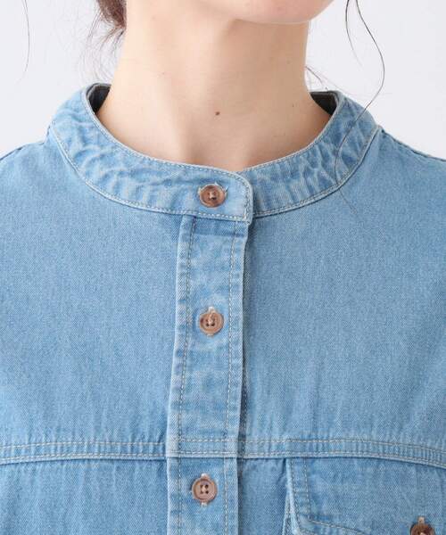 SHOO・LA・RUE（シューラルー）の「【洗える/体型カバー】デニム シャツワンピース（ワンピース・レディース・ネイビー/ブルー/チャコールグレー・02/01/04/03）」の17枚目の写真