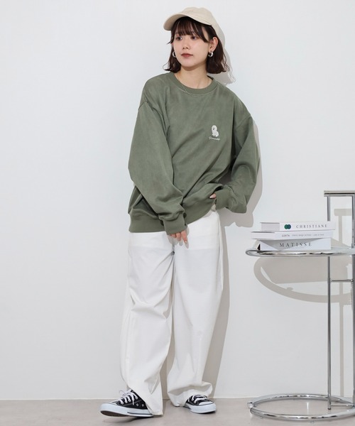 Jungle Storm(ジャングルストーム)の「One-point embroidered cut suede trainer / ワンポイント刺繍カットスエードトレーナー unisex(スウェット・メンズ・チャコール/カーキ/ライトグリーン・L/M)」の13枚目の写真